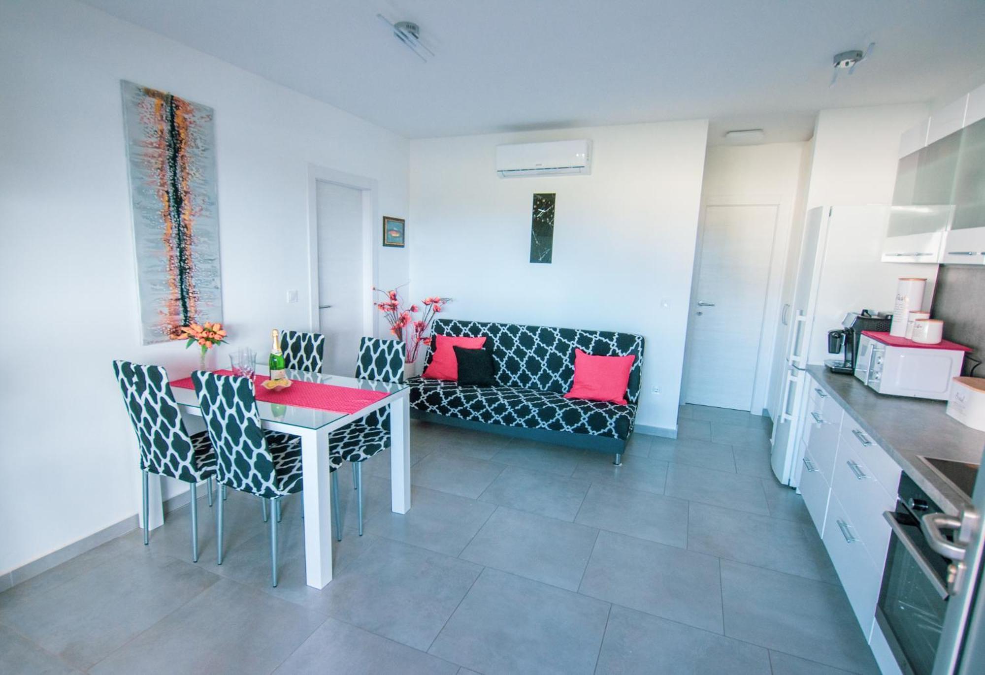 Apartment Maja ميدولين المظهر الخارجي الصورة